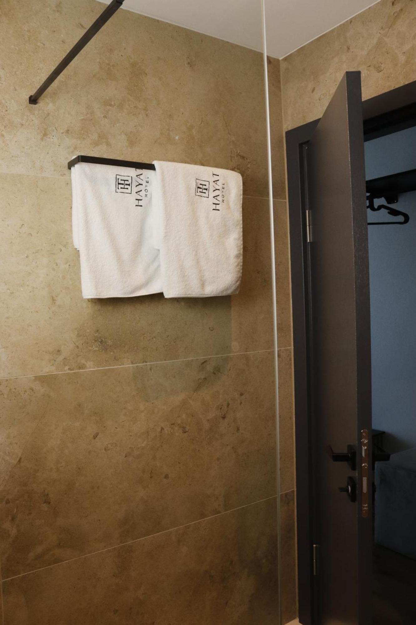 Hayat Sky Hotel Rust Bagian luar foto